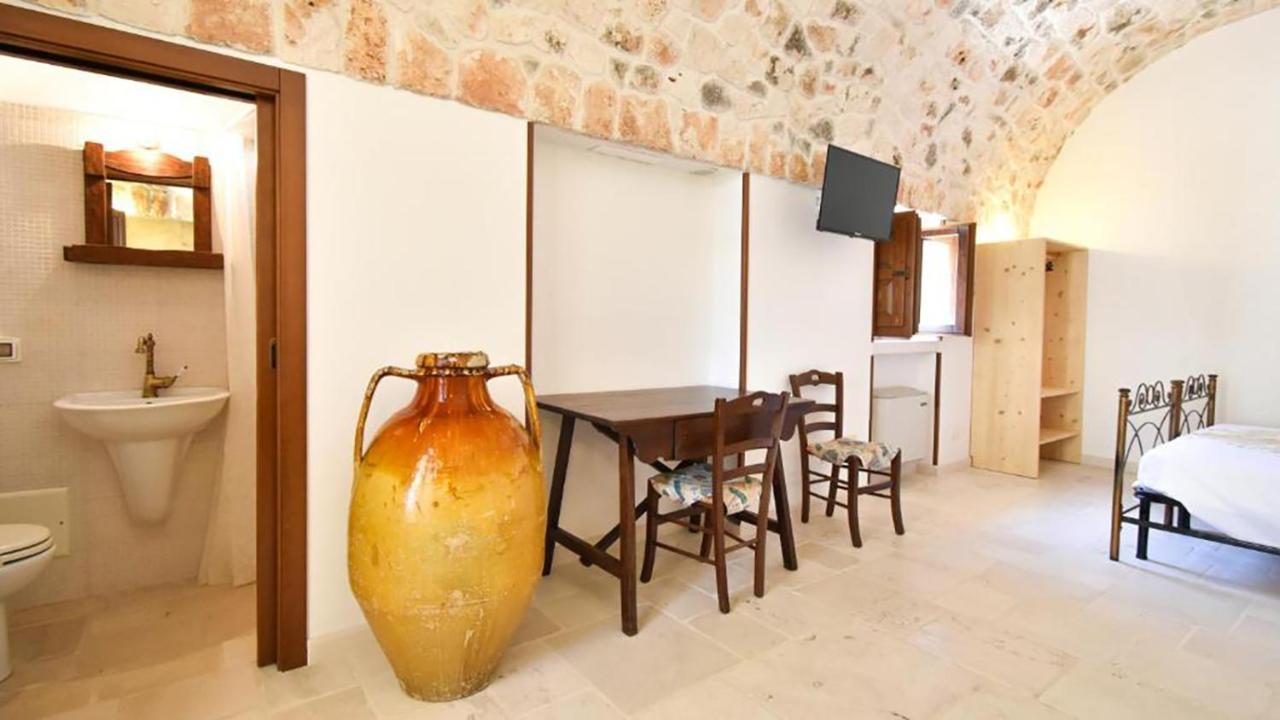 Borgo Miceli Da Giovanni Locorotondo Esterno foto