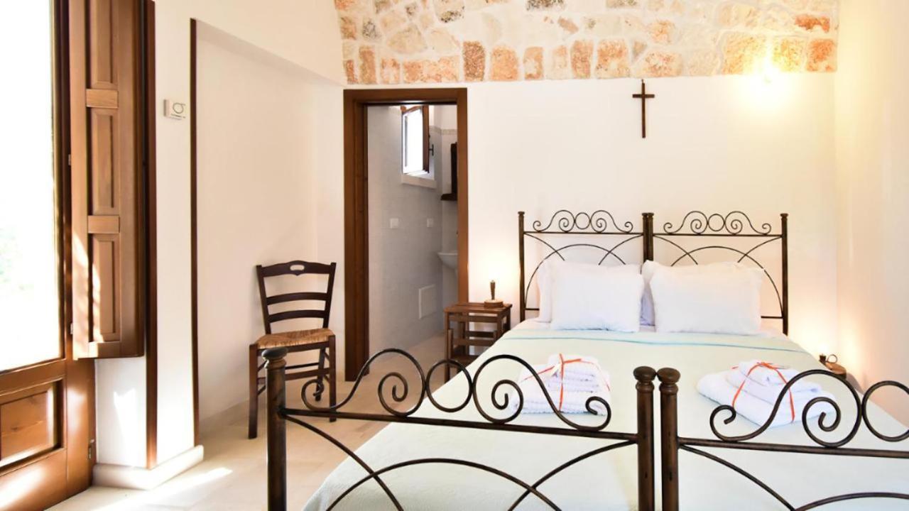 Borgo Miceli Da Giovanni Locorotondo Esterno foto